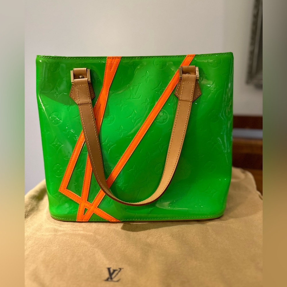 Louis Vuitton Green Vernis Robert Wilson Houston